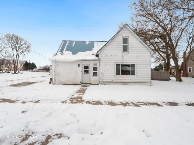603 E Dewitt Street, Pleasantville, IA 50225
