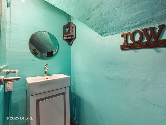 603 E Dewitt Street, Pleasantville, IA 50225