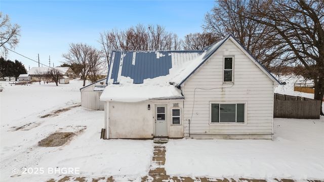603 E Dewitt Street, Pleasantville, IA 50225