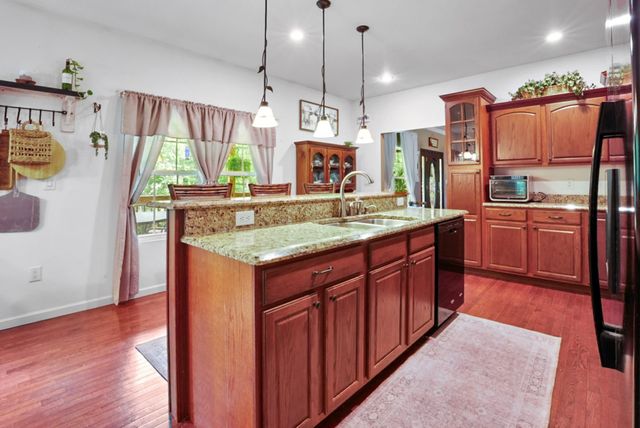 90 King Road, Weaverville, NC 28787