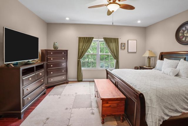 90 King Road, Weaverville, NC 28787