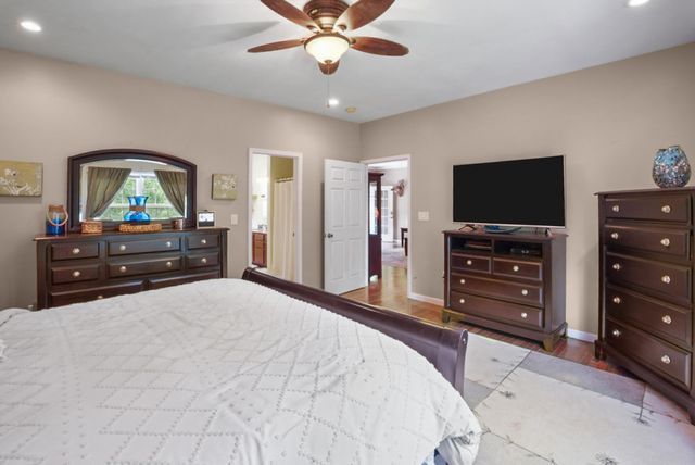 90 King Road, Weaverville, NC 28787