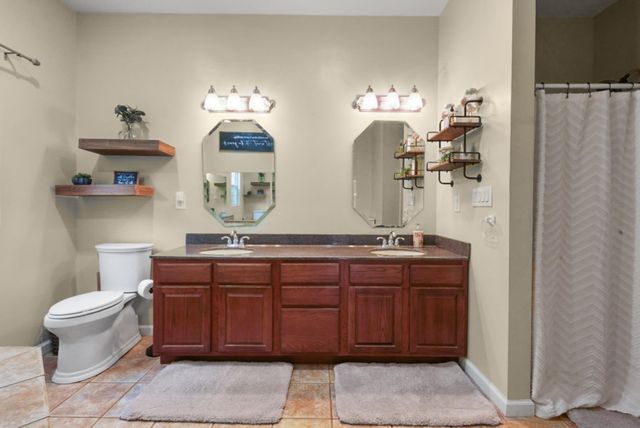 90 King Road, Weaverville, NC 28787