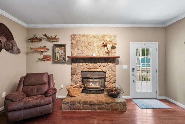 90 King Road, Weaverville, NC 28787