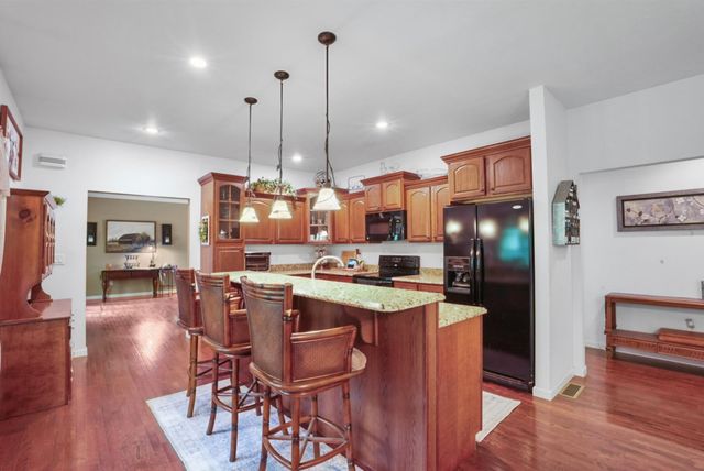 90 King Road, Weaverville, NC 28787