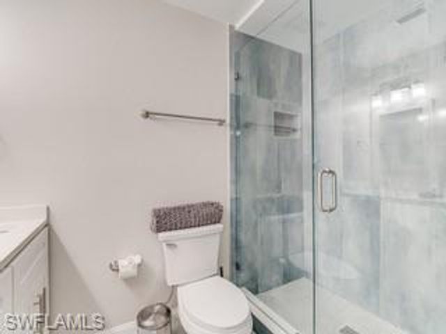 240 Nature View CT, Fort Myers Beach, FL 33931