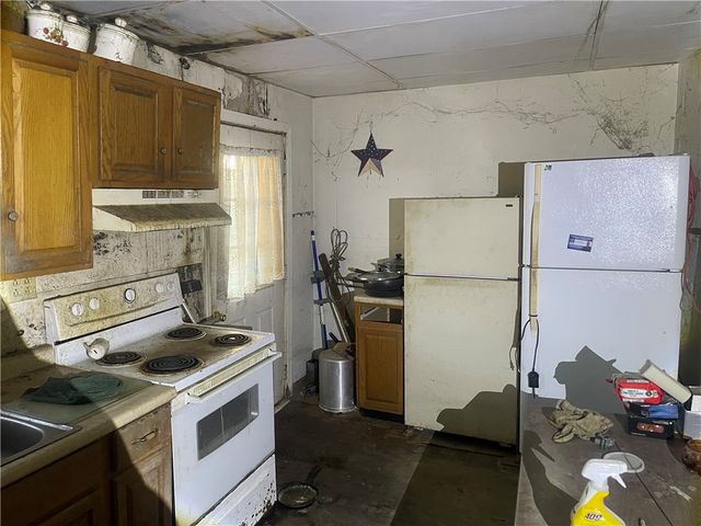 339 Maple Ave, Blairsville Area, PA 15717