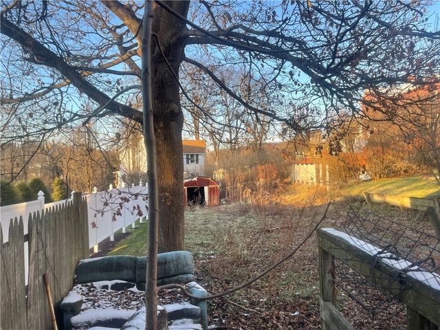 339 Maple Ave, Blairsville Area, PA 15717