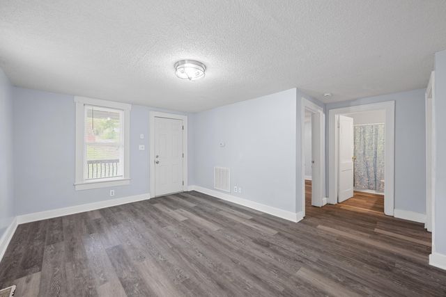 4802 Oakland Avenue, Chattanooga, TN 37410