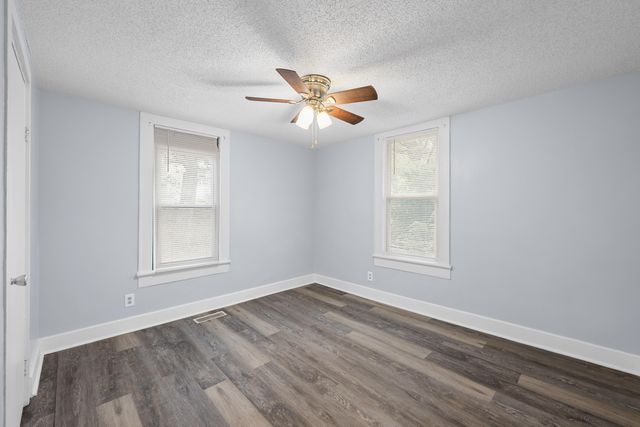 4802 Oakland Avenue, Chattanooga, TN 37410