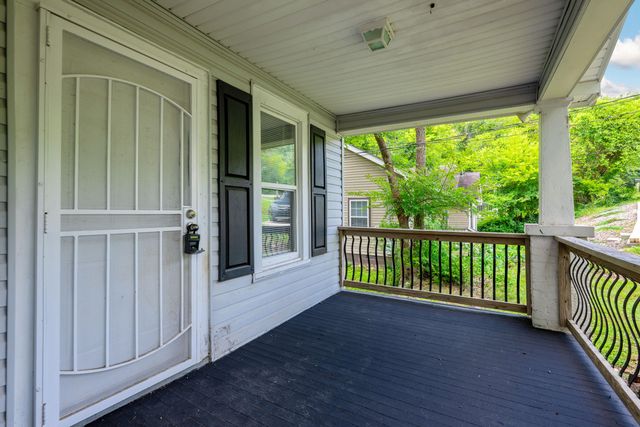 4802 Oakland Avenue, Chattanooga, TN 37410