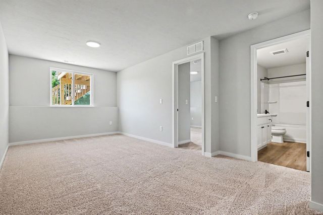 2716 Emerson Forest Parkway, South Bend, IN 46614