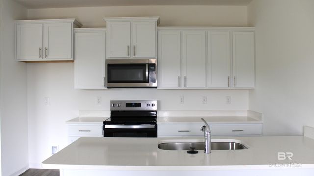 8868 Chabo Circle, Foley, AL 36535