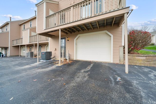 45 Washington St 55, Methuen, MA 01844