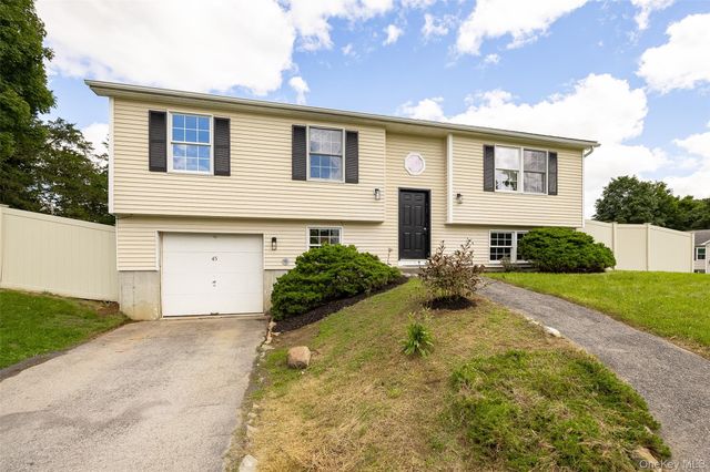 45 Nicole Lane, Wingdale, NY 12594