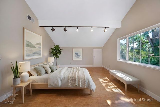 8954 Park Trail Dr, Elk Grove, CA 95624