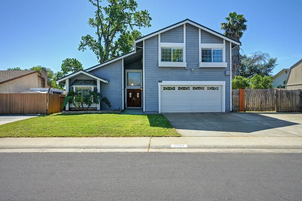 8954 Park Trail Dr, Elk Grove, CA 95624