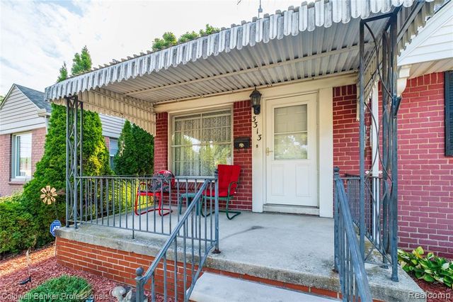 3313 Hollywood Street, Dearborn, MI 48124