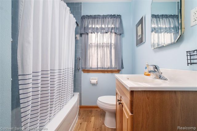3313 Hollywood Street, Dearborn, MI 48124