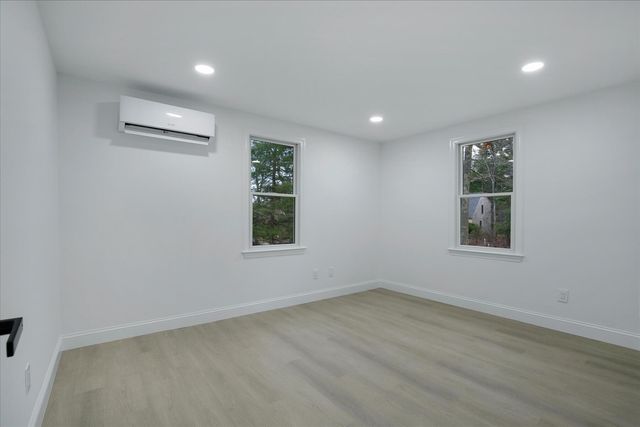 42 Bayberry Drive, Mashpee, MA 02649