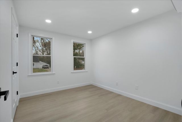 42 Bayberry Drive, Mashpee, MA 02649