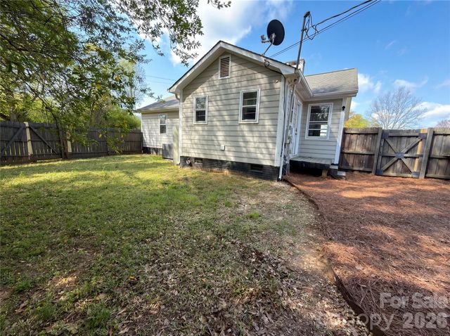 1114 Grace Avenue, Lancaster, SC 29720