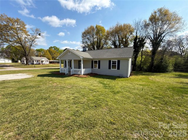 1114 Grace Avenue, Lancaster, SC 29720