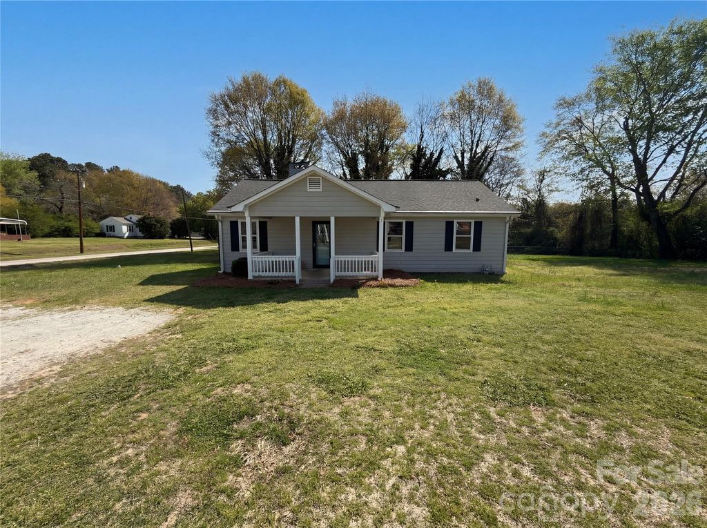 1114 Grace Avenue, Lancaster, SC 29720
