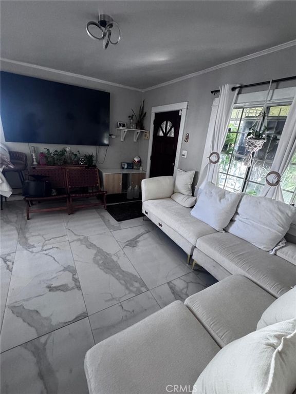 1653 W 68th, Los Angeles, CA 90047 — photo 3