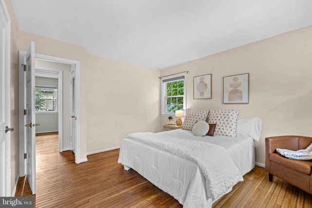 1731 TAMERISK CT, Vienna, VA 22182