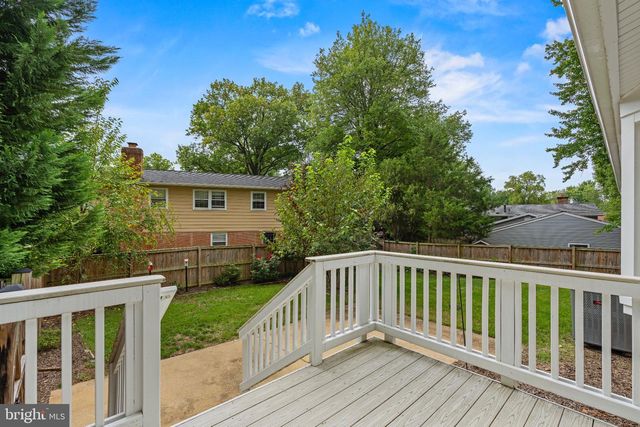 1731 TAMERISK CT, Vienna, VA 22182