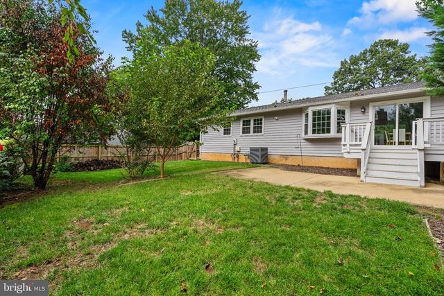 1731 TAMERISK CT, Vienna, VA 22182