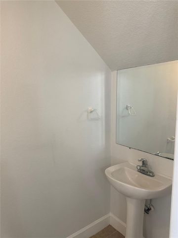 2053 GREEN OAK COURT, Kissimmee, FL 34744