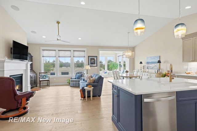 419 Copper Leaf Court, Midland, MI 48642