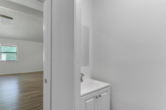 2509 Sumac LN, Cedar Park, TX 78613