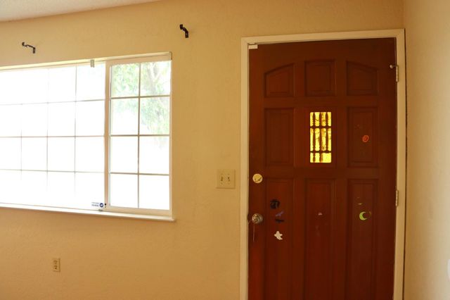 1217 Princeton Pl, Manteca, CA 95336