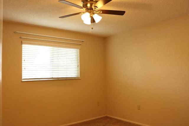 1217 Princeton Pl, Manteca, CA 95336