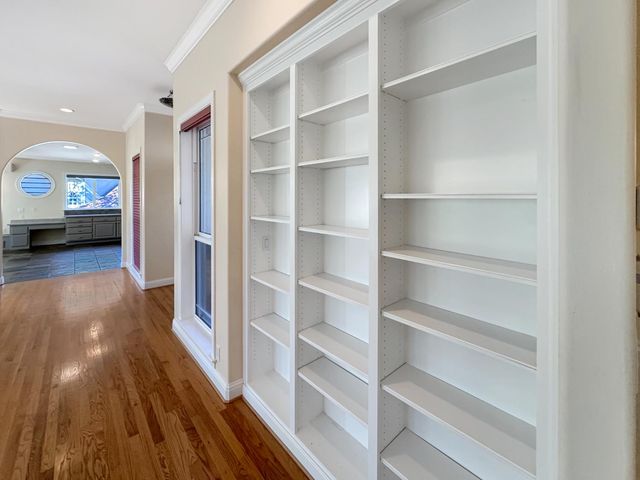 12097 Elm Ct, Auburn, CA 95602