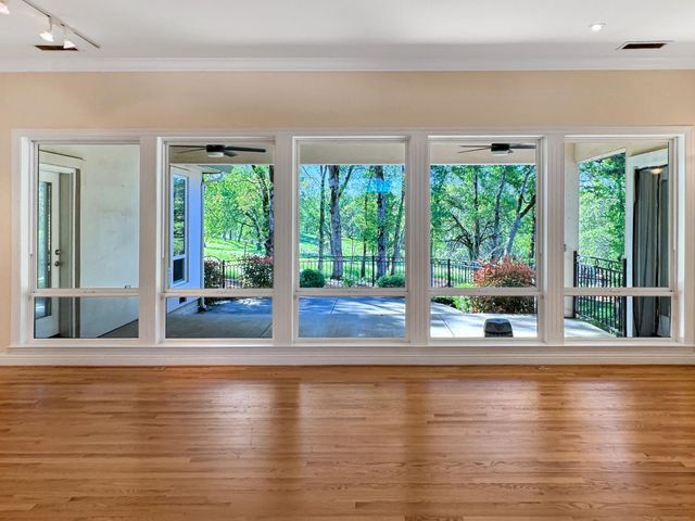 12097 Elm Ct, Auburn, CA 95602