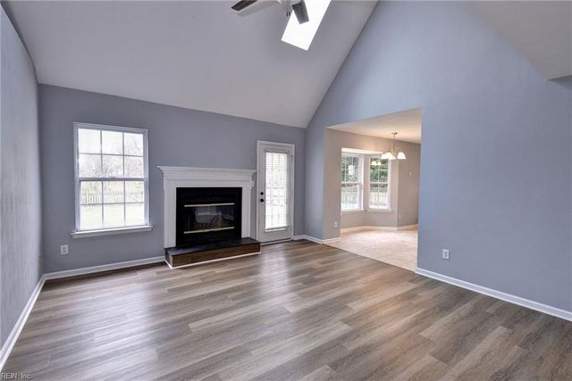 108 Edwards CT, Yorktown, VA 23693