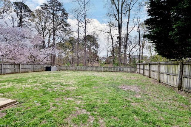 108 Edwards CT, Yorktown, VA 23693