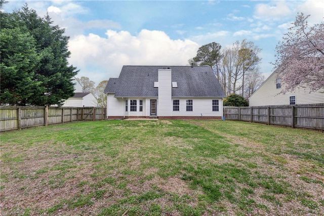 108 Edwards CT, Yorktown, VA 23693