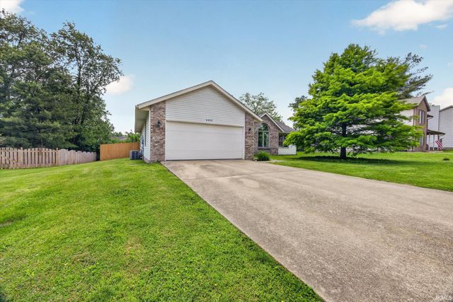 4406 E Carrington Court, Bloomington, IN 47401