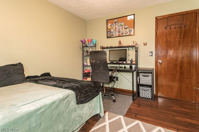 652 Saint Lawrence Boulevard, Eastlake, OH 44095