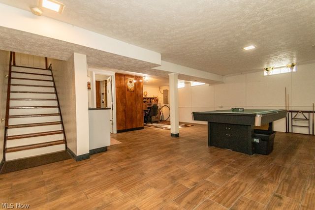 652 Saint Lawrence Boulevard, Eastlake, OH 44095