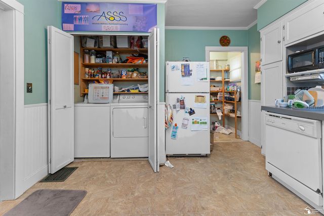 224 Cherry Street, Blissfield, MI 49228