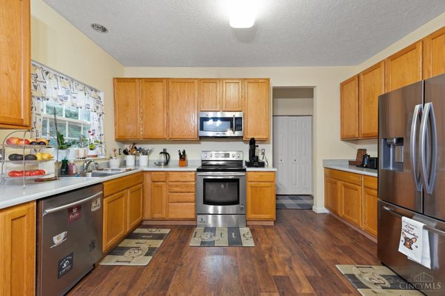 5617 Appaloosa Circle, Hamilton Twp, OH 45152