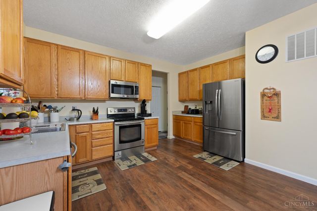 5617 Appaloosa Circle, Hamilton Twp, OH 45152