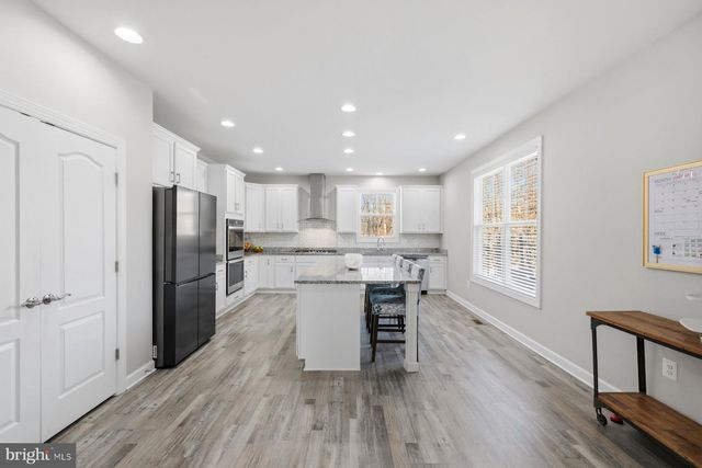 113 IRELAND DR, Fredericksburg, VA 22406