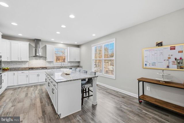 113 IRELAND DR, Fredericksburg, VA 22406